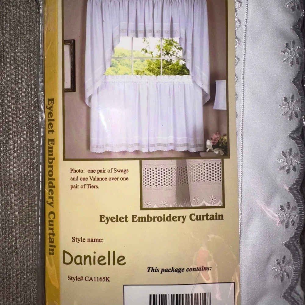 NIP Today's Curtain Danielle Eyelet Embroidery Curtain Tier 58x36L White CA1165K